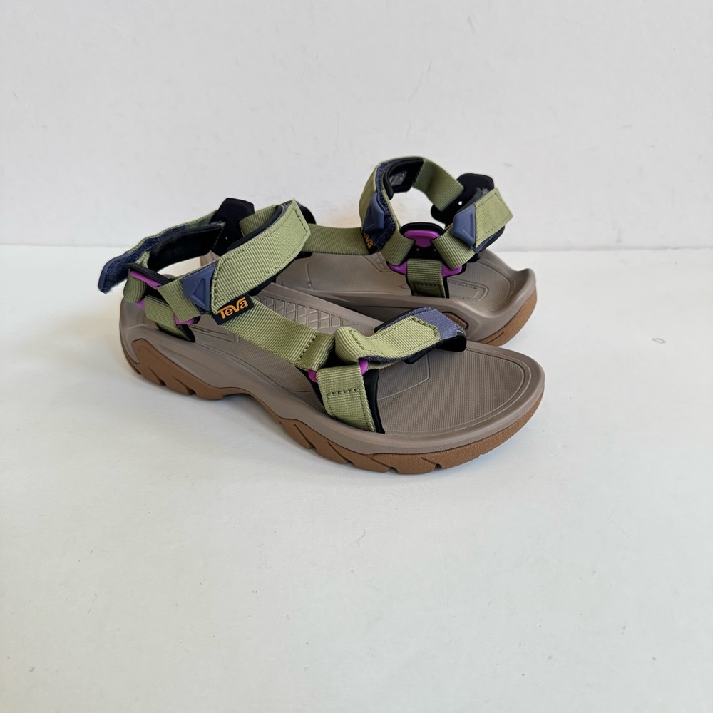 TEVA WOMEN TERRA FI 5 IGUANA SPORTS SANDALS US 8